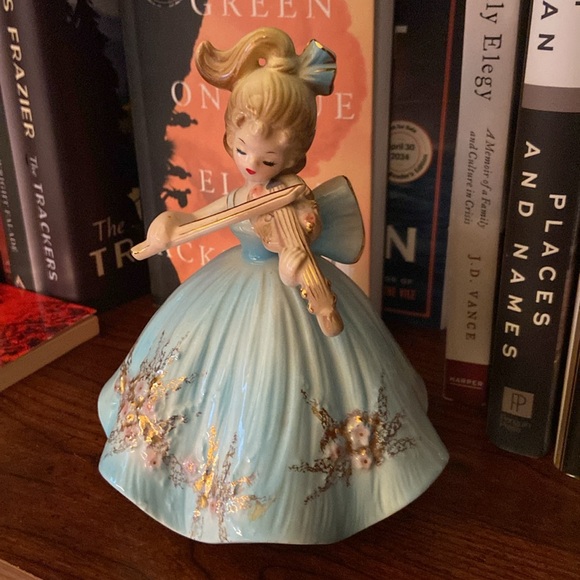 Vintage Josef Originals Musicale Series 'Fascination' Music Box - Picture 3 of 9